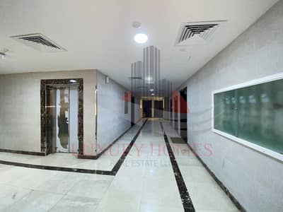 Marvelous Elevator Apt with Underground Parking Marvelous Elevator Apt with Underground Parking