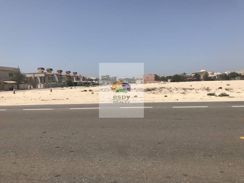 7 Land for sale Sheikh Zayed Road Dubai