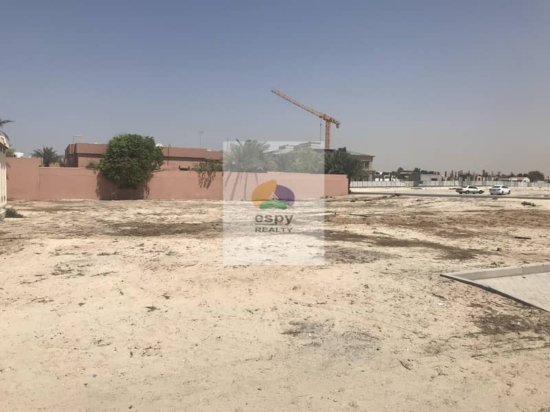 5 Land for sale in Al Warqaa