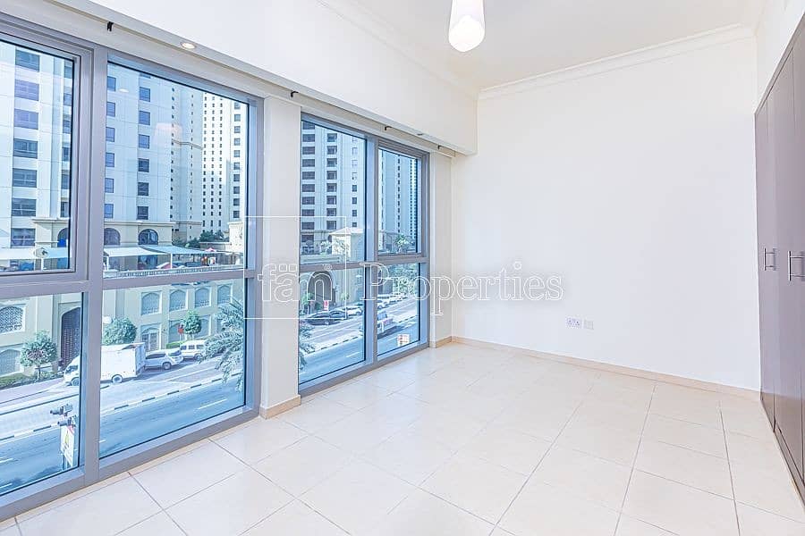 3 Huge 1033 Sqft | One BHK | Vacant | Marina Walk