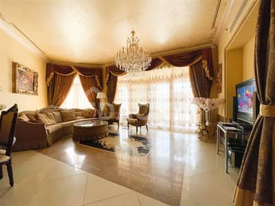 Luxury Furnished / Fully Upgraded / Large Balcony Luxury Furnished / Fully Upgraded / Large Balcony