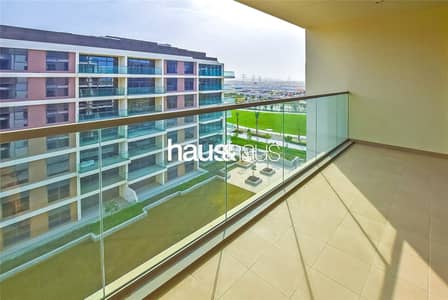 Balcony with Park View | Genuine Listing Balcony with Park View | Genuine Listing