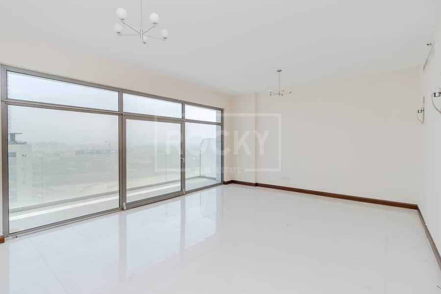 Spacious 2 Bed | plus Laundry | High Floor | Two Towers