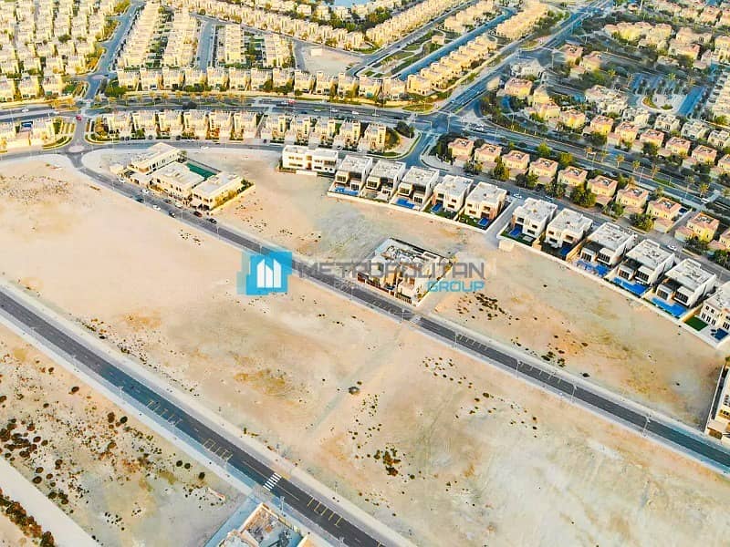 11 Prime Location | Dubai Skyline View | Plots for villa