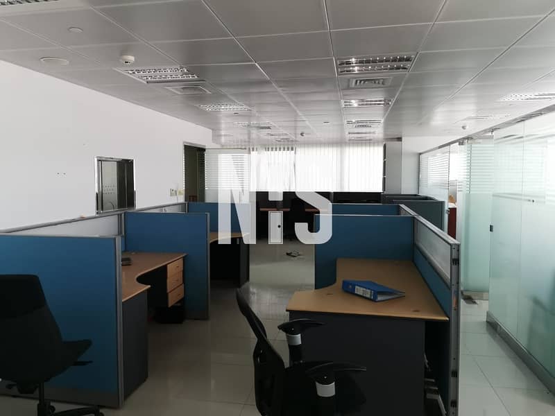 21 Exclusive and Fitted Office | High Floor