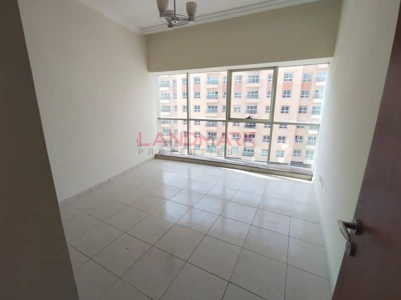 5 1 Bedroom With Balcony For Rent in Silicon Arch