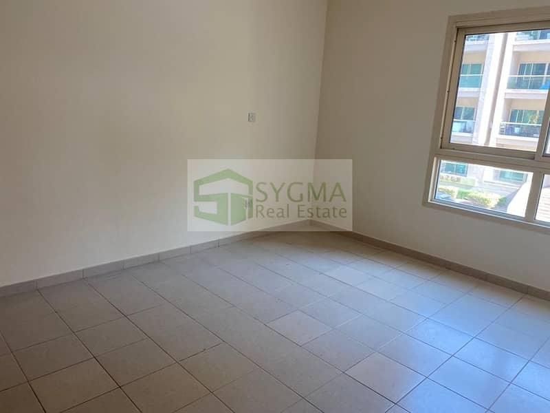 4 Hot Deal !!!1BR Apartment | With Balcony | The Greens