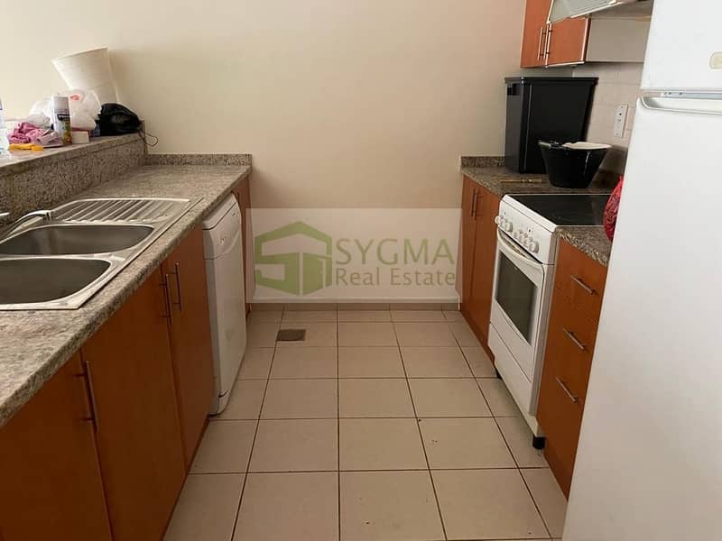 7 Hot Deal !!!1BR Apartment | With Balcony | The Greens