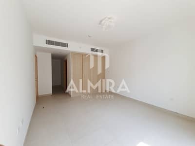 Great offer for your huge 2BR duplex w/ balcony! Great offer for your huge 2BR duplex w/ balcony!