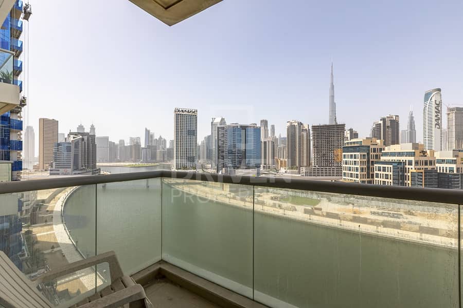 6 Vacant with Burj View | Modern Furniture