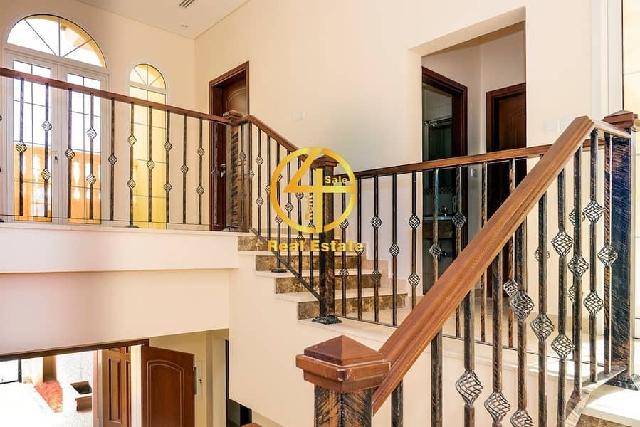 9 Luxury & Modern 4BR  villa In Bawabt Al Sharq