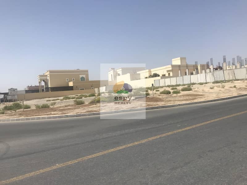 8 Land for sale in Al Warqaa