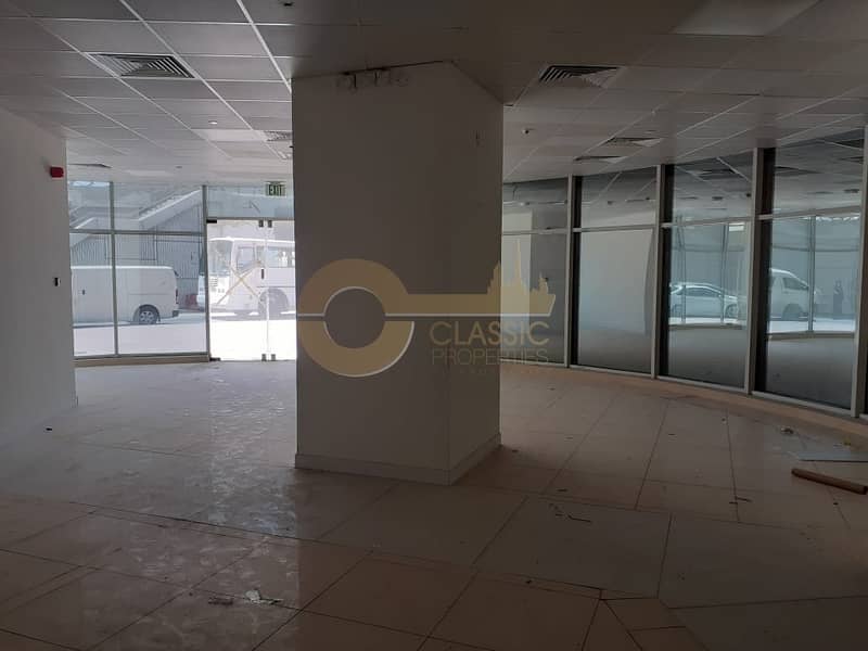 6 Nice Location | Large Fitted Shop | KG Tower