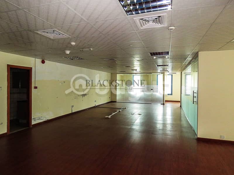 40 Spacious Office Space | Affordable Price | Vacant
