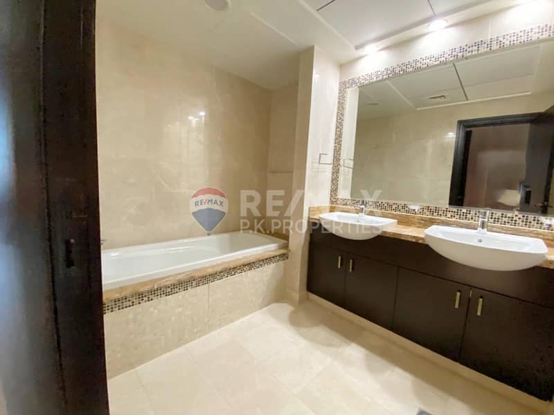 6 Spacious 3 Bed Penthouse at Balqis for sale| Gulf View