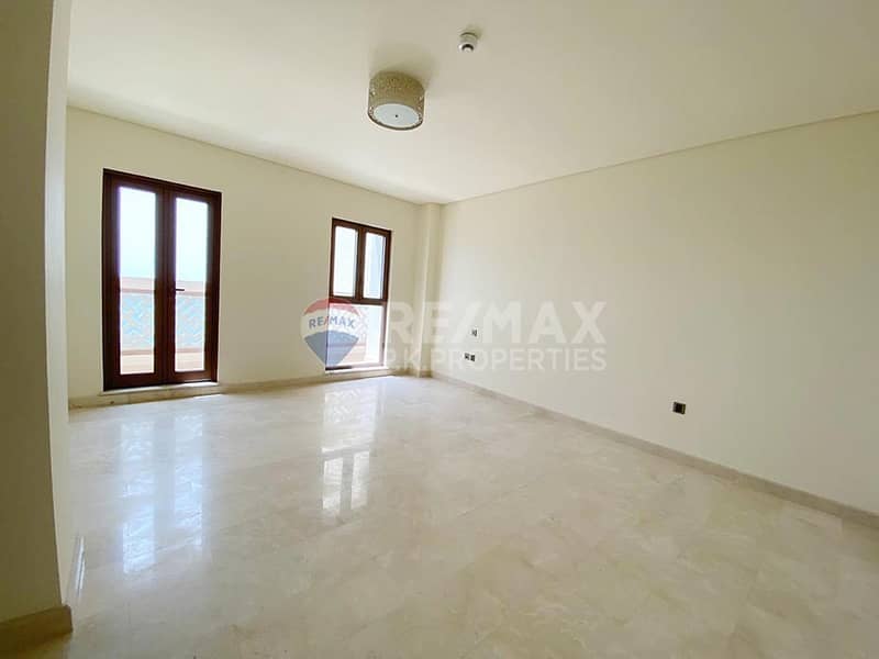 13 Spacious 3 Bed Penthouse at Balqis for sale| Gulf View