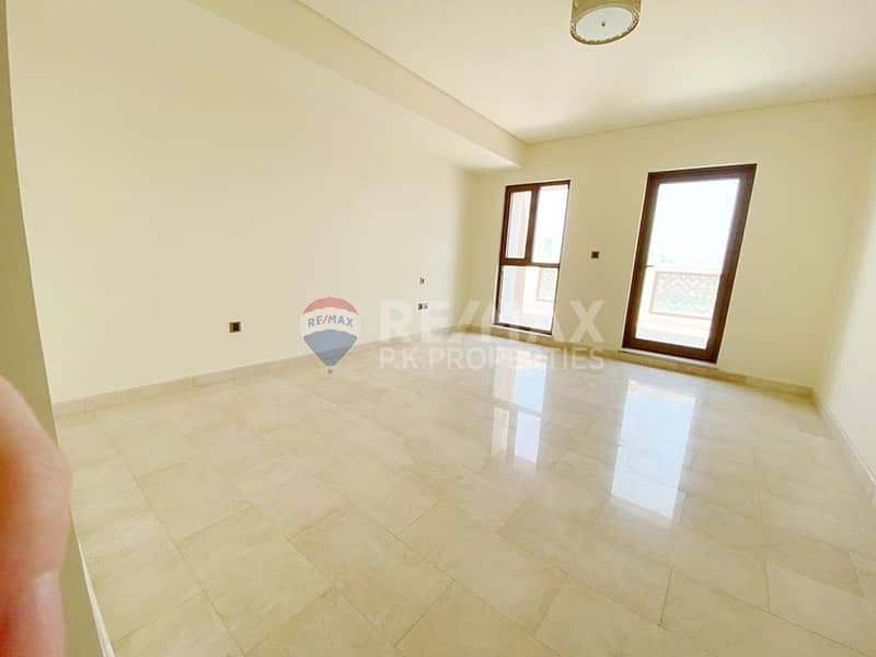 15 Spacious 3 Bed Penthouse at Balqis for sale| Gulf View