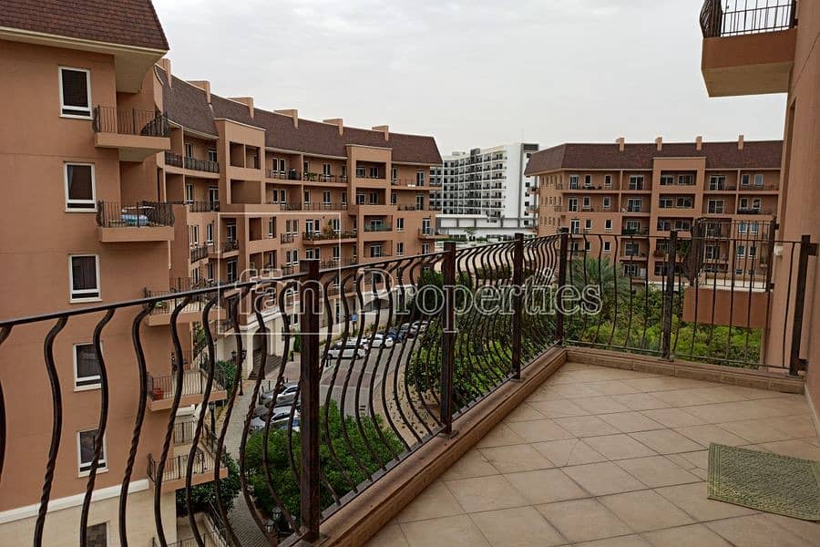 15 Lavish Premium Unit | Laundry and Storage|