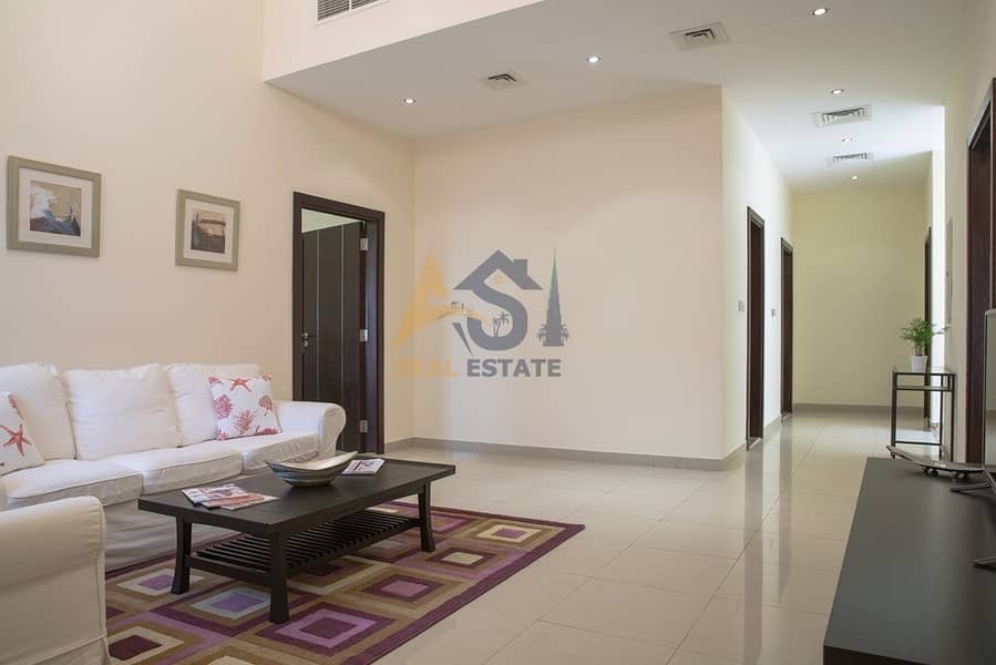 8 Splendid 5 Bedroom Villa| Prime Location|155k For Rent