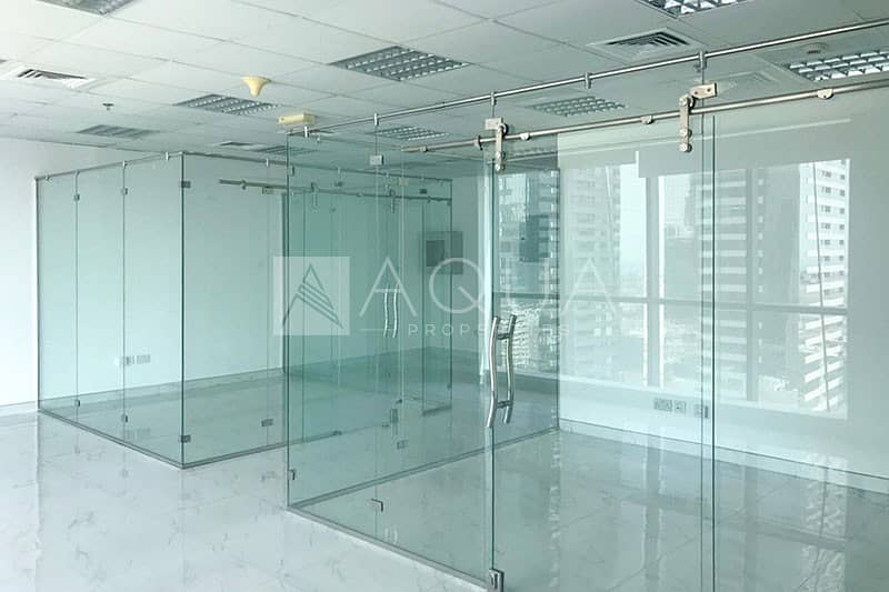 2 Fitted Office / Regal Tower / Business bay