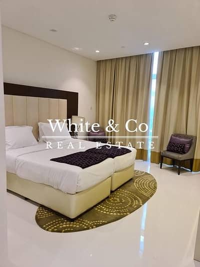 Available now | High floor | Amazing Views Available now | High floor | Amazing Views