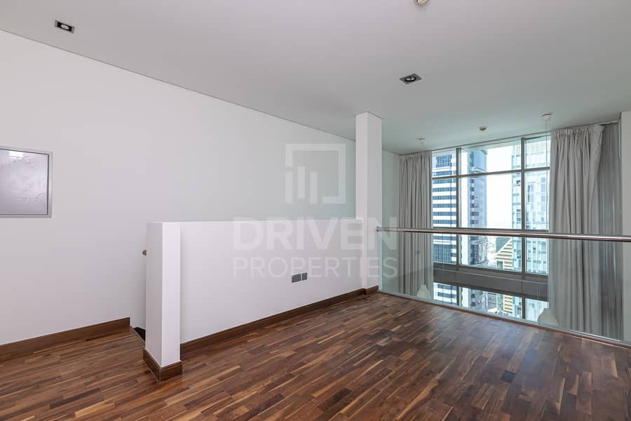 18 Well-managed and Duplex Type Apt in DIFC