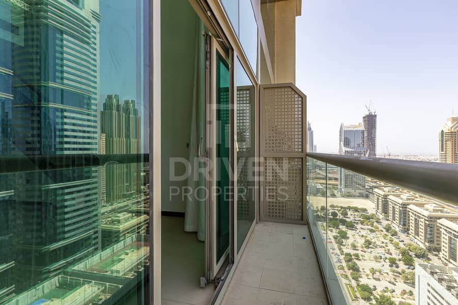14 Well-managed and Duplex Type Apt in DIFC