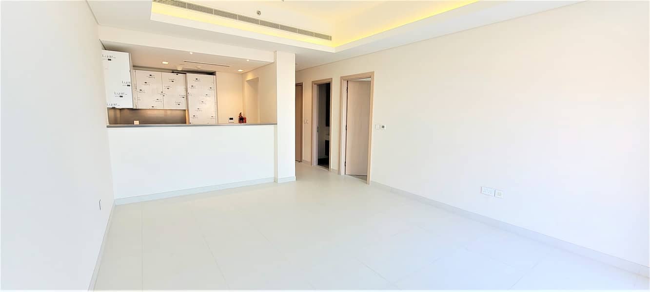 Large 1 BR |Fitted kitchen -close to Dxb