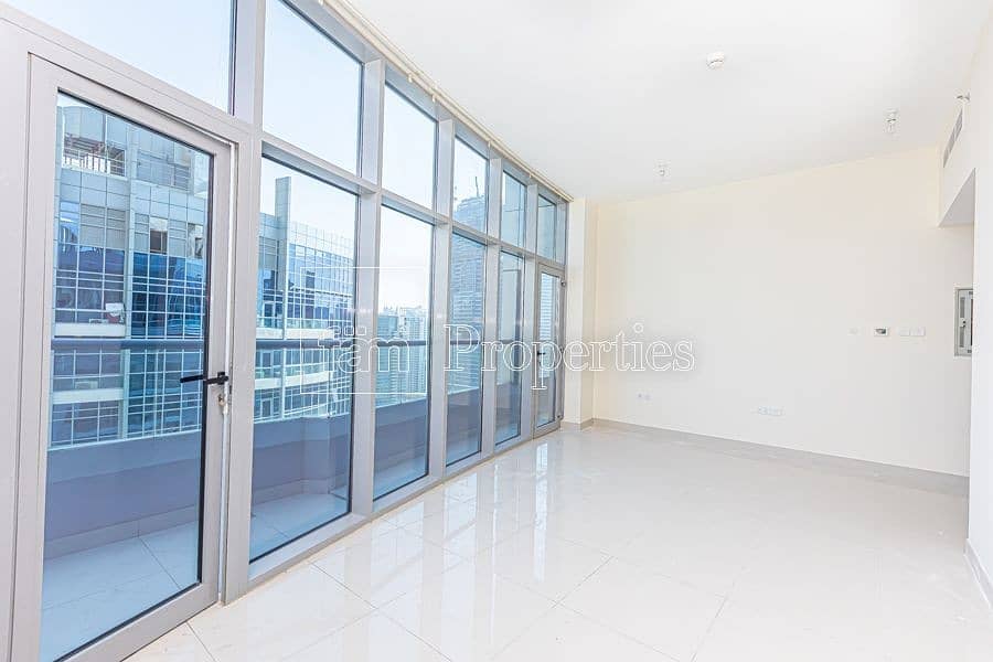 7 Unfurnished 3 bedrooms apartment in Dubai Marina