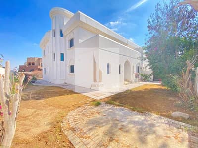 150K 2CHQ | NEW Split AC | Private Garden | S/Pool 150K 2CHQ | NEW Split AC | Private Garden | S/Pool