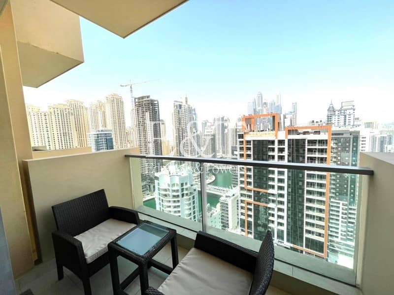 Serviced Apartment | Marina View | Balcony