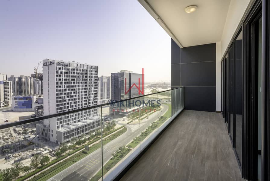 13 Panoramic Burj View | Brand New Building | 5 minutes to DT area | 6 cheques