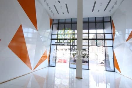 2 Bed Duplex apartment| Upgraded kitchen| Good location 2 Bed Duplex apartment| Upgraded kitchen| Good location