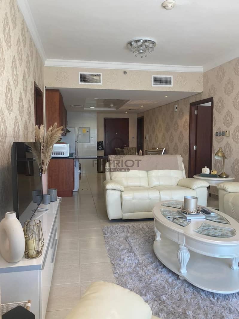 26 Well Maintain neat and clean 2 bedroom Fully Furnished apartment in lakeside residence