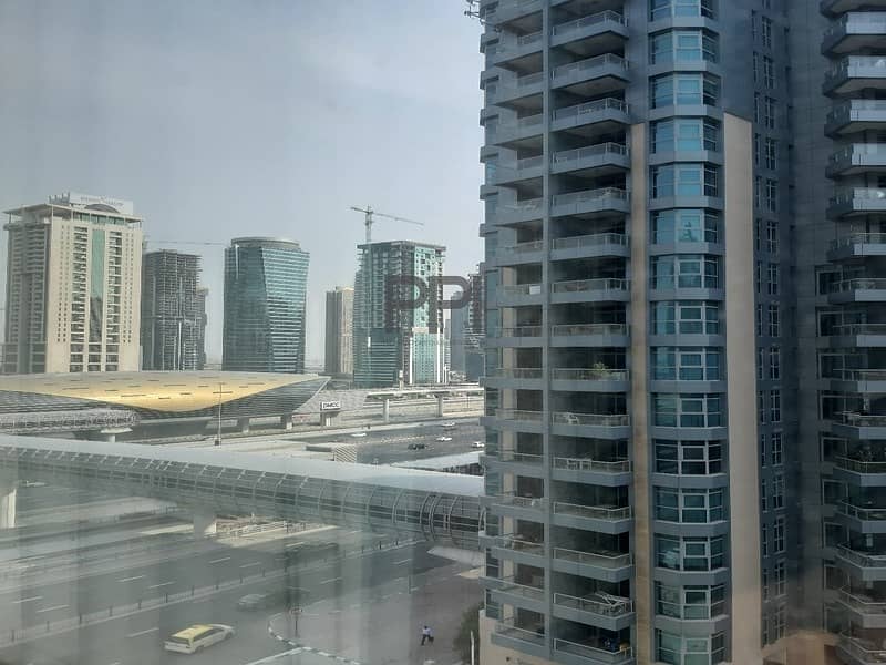 2 Sheikh Zayed road view| Well maintained | 2 bhk apartment