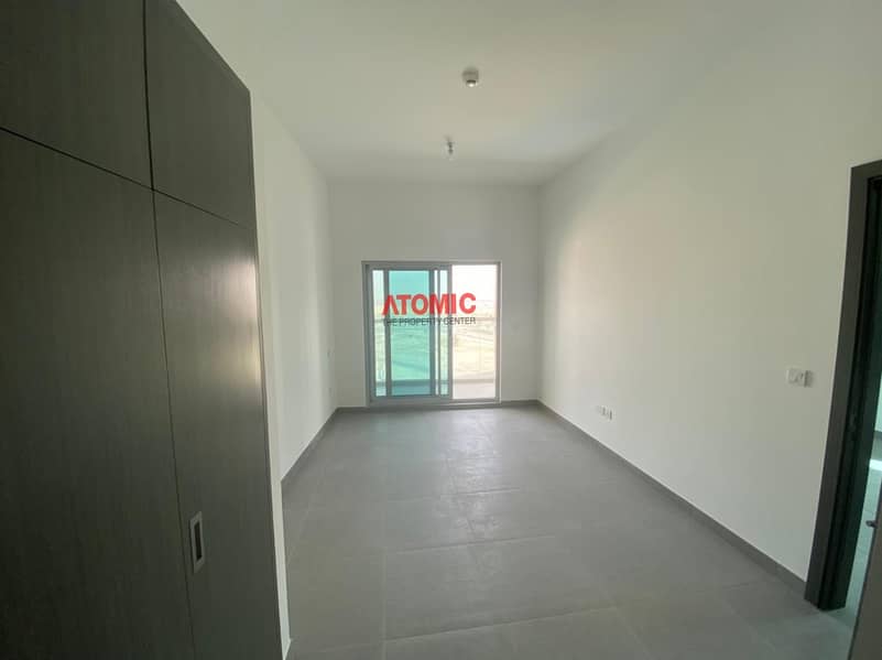 Brand new 1bhk with Modern Furniture in the heart of Dubai.