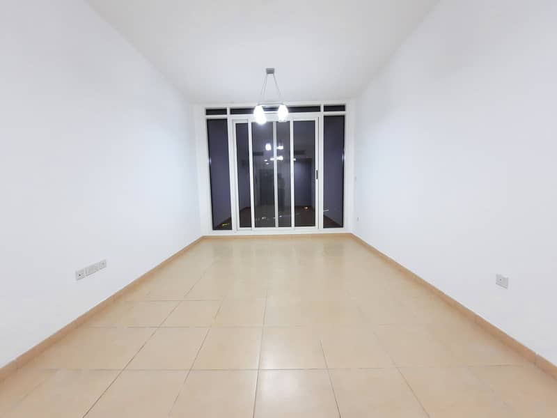 3 Months Free ! Chiller Free ! Luxury New Spacious 1bhk with Balcony/wardrobes/Master room Rent 45k 6chqs in Al Mamzar Dubai