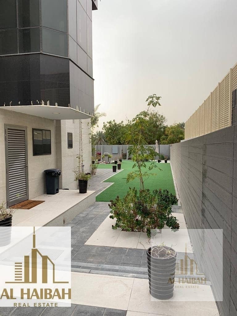17 For sale two-story villa in Al Darari