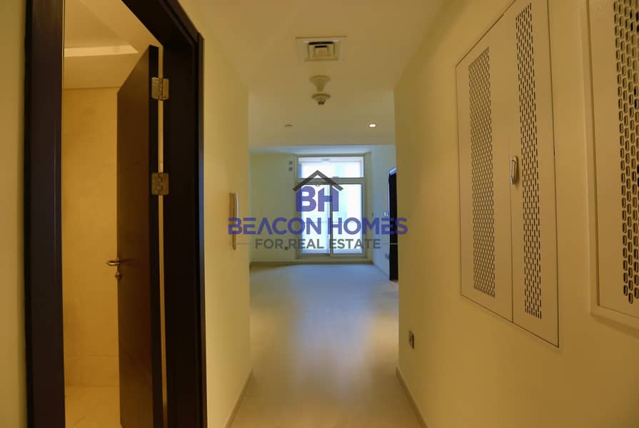 6 Homey and Peaceful 1BHK Apt W/B  Lively view