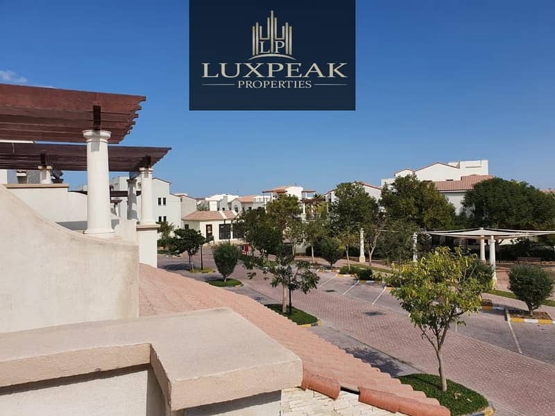 Bloom 3 bed room Villa for Sale Owner Living in Bloom 3 bed room Villa for Sale Owner Living in