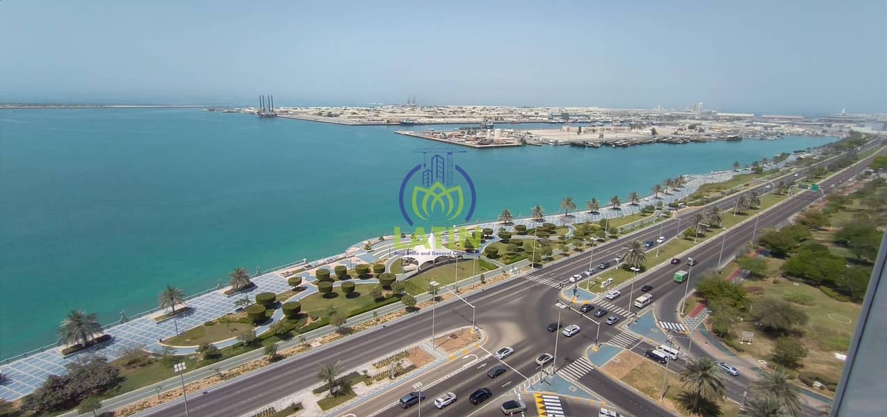 Spacious apartment with modern design and stunning view of Abu Dhabi Corniche