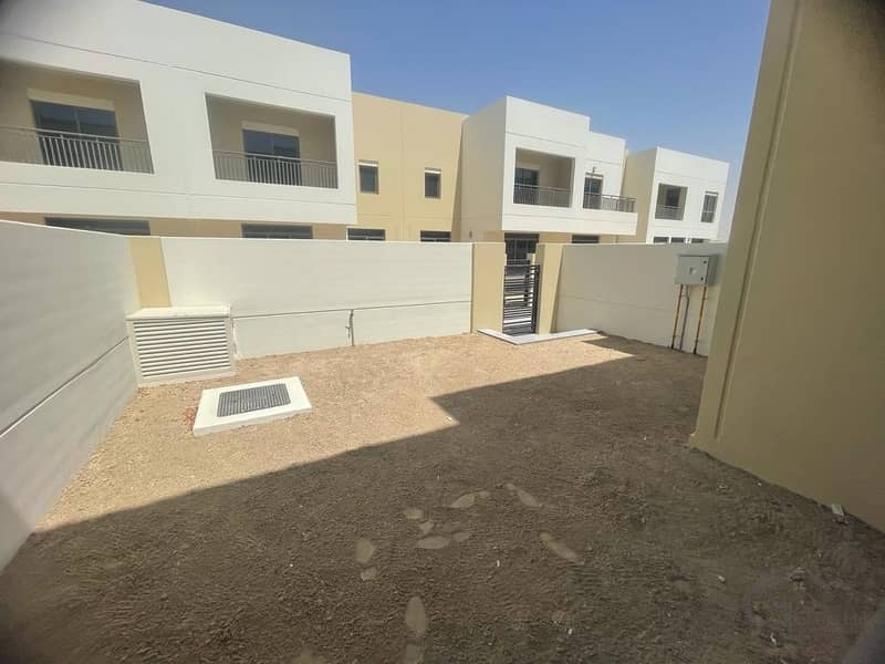 14 Ready To Move | Type 1 | 3 BR+Maid Villa | Near to Pool