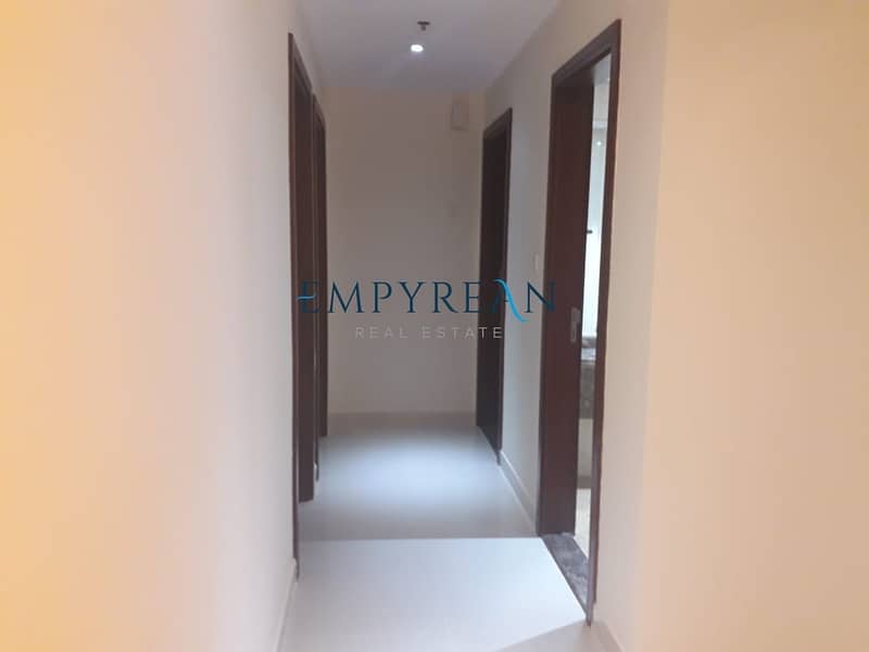 11 same like new 2bhk in al warqaa just 40k with one month free near exit