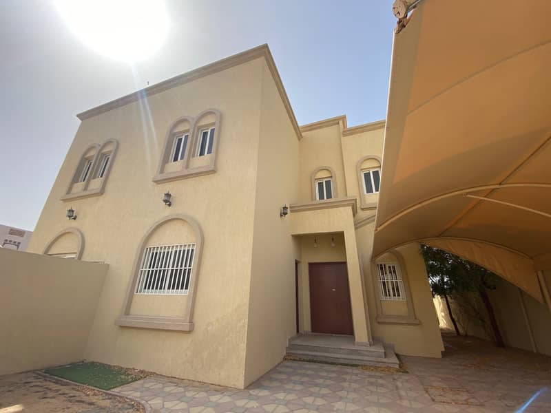 Two-storey five-rooms villa in Ramtha