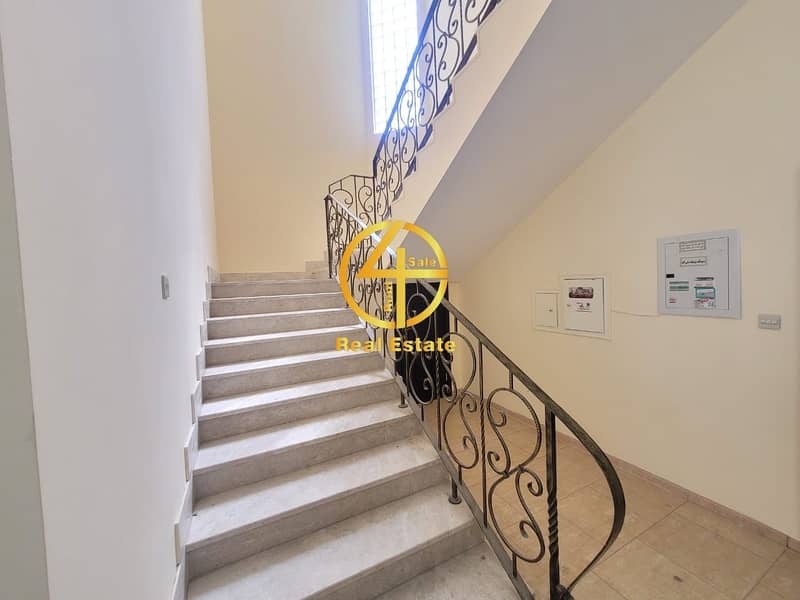 25 Private Entrance 6 BR Villa in Great Loc