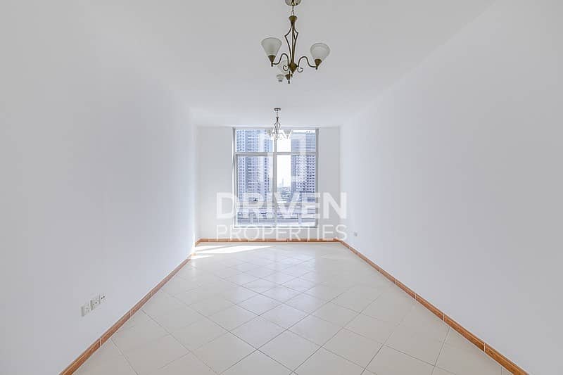 9 Close to Metro | Spacious 1 Bedroom Unit