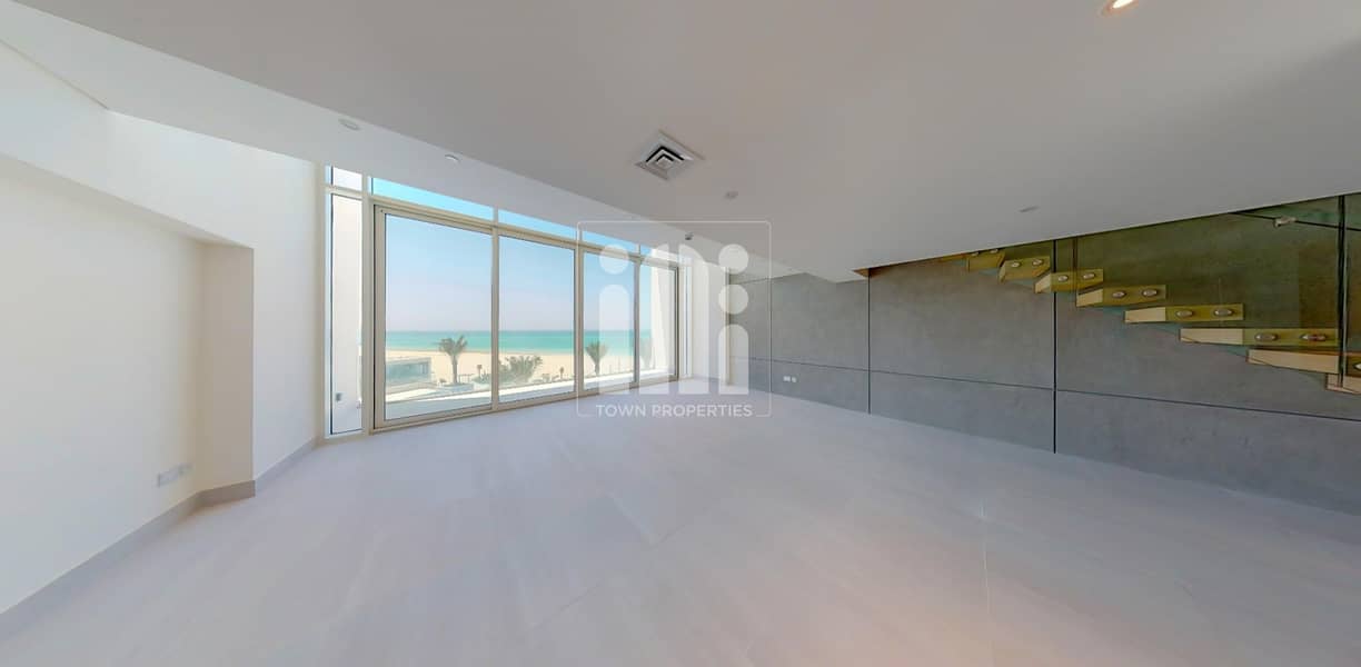 Brand New Loft 1 Bedroom Partial Sea View - Price to Sell
