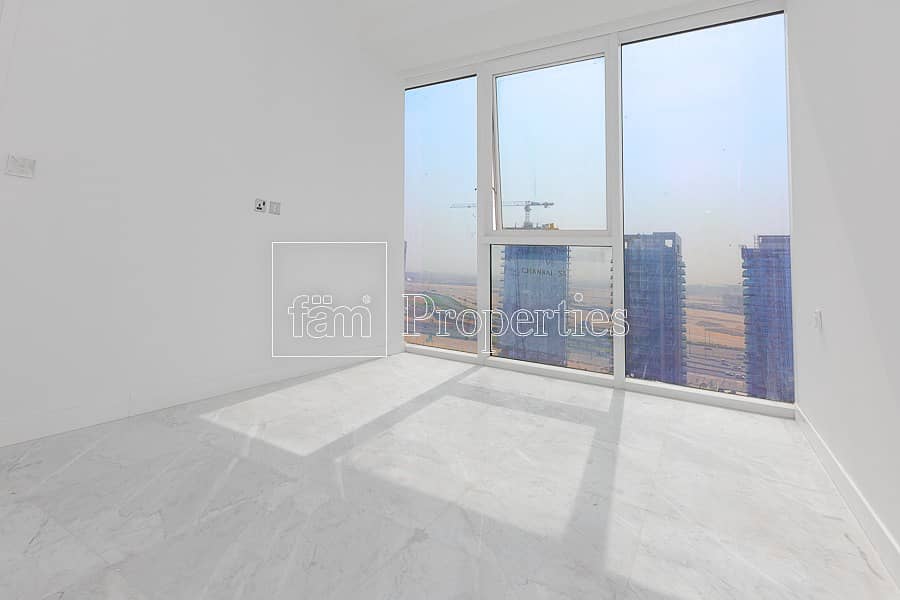 7 Canal View | One Bedroom Apartment | High Floor