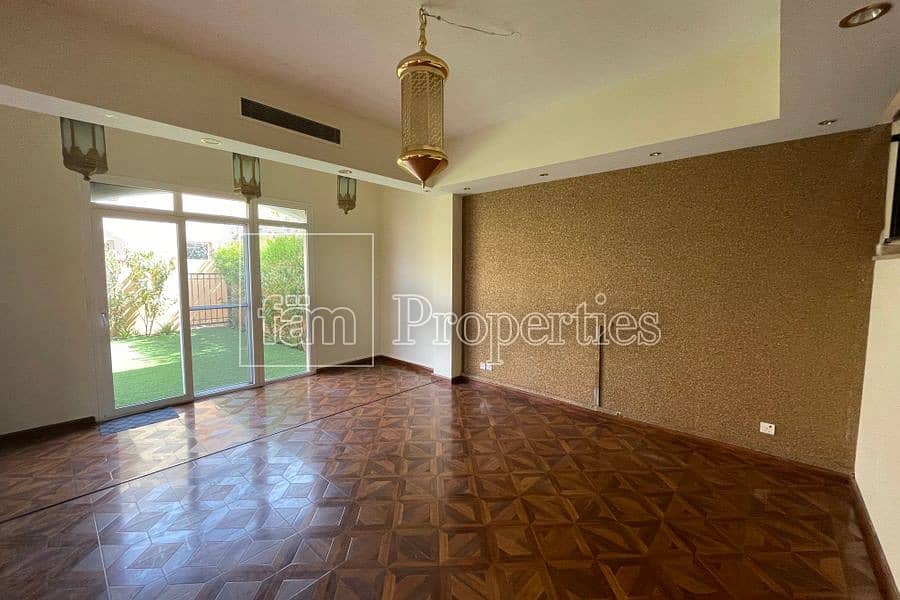 4 Upgraded Floors and Kitchen | Very Well Maintained