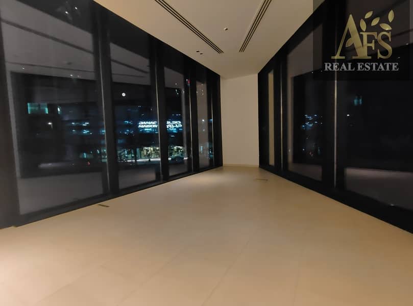 Spacious 2 Bedroom Flat| 1 Month Free | Street & Burj View| Marquise Square Tower|